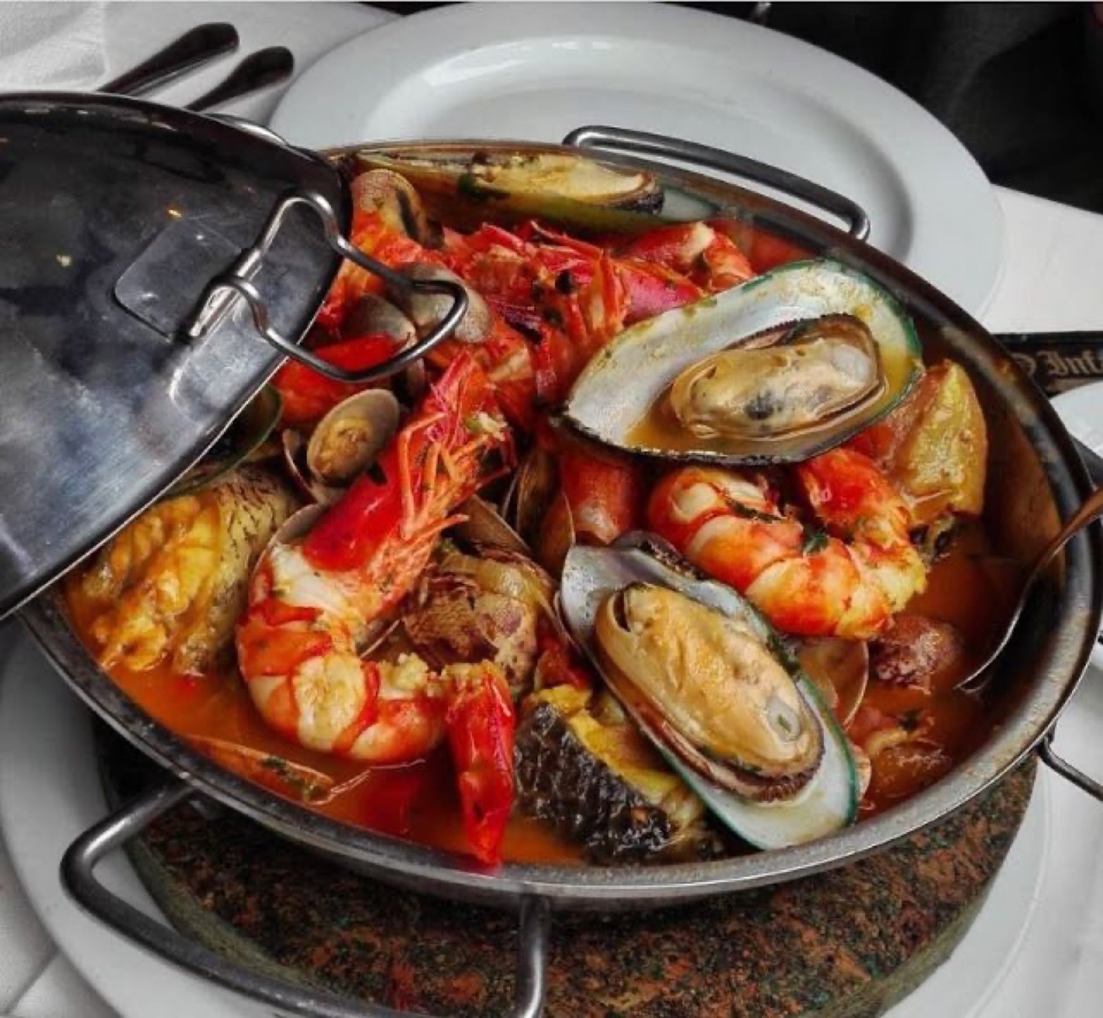 Cataplana de marisco